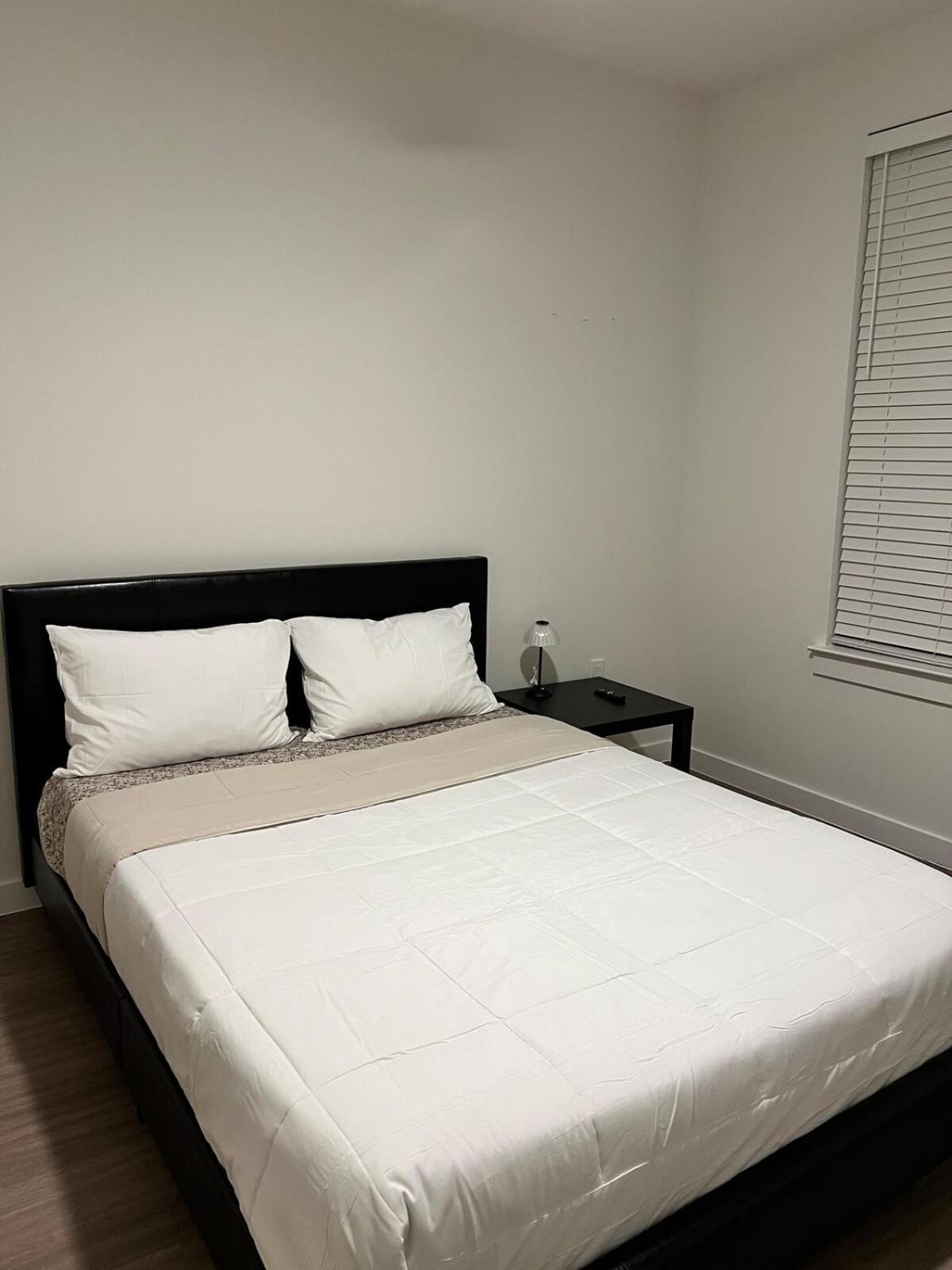 2bedroom Unit In Dallasdowntown Apartment *